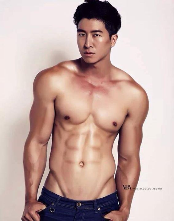 Jason Chee fitness model. Photoshoot of model Jason Chee demonstrating Body Modeling.Body Modeling Photo #103458