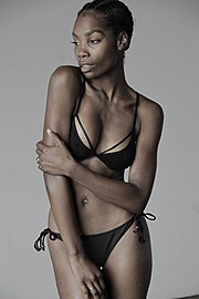 Jhaza Tanner model. Photoshoot of model Jhaza Tanner demonstrating Body Modeling.Body Modeling Photo #170593