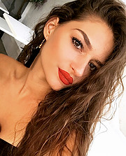 Josefina Tzouganaki model (Ιωσηφίνα Τζουγανάκη μοντέλο). Photoshoot of model Josefina Tzouganaki demonstrating Face Modeling.Face Modeling Photo #200092