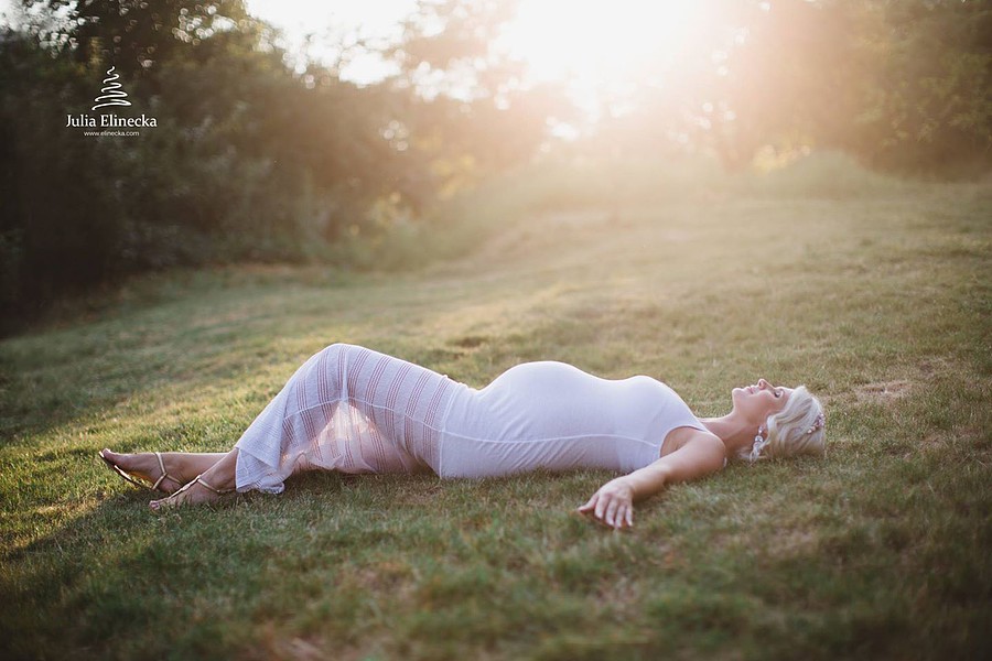 Julia Elinecka photographer (Юлия Елинецкая фотограф). Work by photographer Julia Elinecka demonstrating Maternity Photography.Maternity Photography Photo #106153