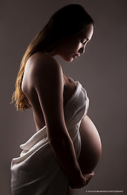 Julie Georgantidou photographer (φωτογράφος). Work by photographer Julie Georgantidou demonstrating Maternity Photography.Maternity Photography Photo #209254