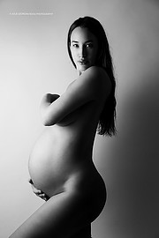 Julie Georgantidou photographer (φωτογράφος). Work by photographer Julie Georgantidou demonstrating Maternity Photography.Maternity Photography Photo #209280