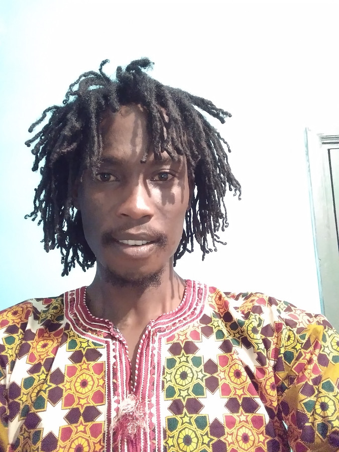 Kabucho Karanja model. Photoshoot of model Kabucho Karanja demonstrating Face Modeling.Face Modeling Photo #224461