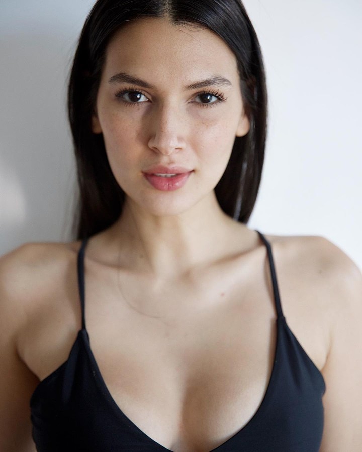 Karen Soto Salazar model. Photoshoot of model Karen Soto Salazar demonstrating Face Modeling.Face Modeling Photo #233265