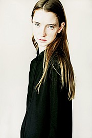 Karley Parker model. Photoshoot of model Karley Parker demonstrating Face Modeling.Face Modeling Photo #122838