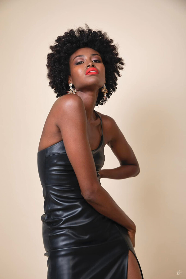 Katrin Muzok photographer. Work by photographer Katrin Muzok demonstrating Fashion Photography.Fashion Photography Photo #246910