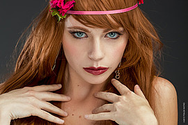 Katrina Wilkinson model. Photoshoot of model Katrina Wilkinson demonstrating Face Modeling.Face Modeling Photo #95846