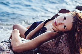 Katya Tsekhmister model. Photoshoot of model Katya Tsekhmister demonstrating Face Modeling.Face Modeling Photo #157420