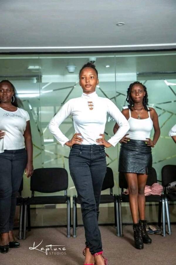 Kenya Models Association Nairobi modeling agency. Women Casting by Kenya Models Association Nairobi.Women Casting Photo #242587