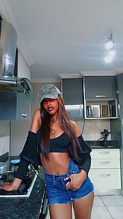 Kgothatso Molahloe model. Photoshoot of model Kgothatso Molahloe demonstrating Commercial Modeling.Commercial Modeling Photo #247898