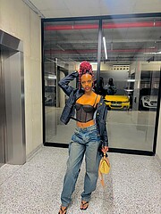 Kgothatso Molahloe model. Photoshoot of model Kgothatso Molahloe demonstrating Fashion Modeling.Fashion Modeling Photo #247901