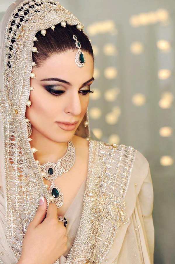 Khawar Riaz bridal salon &amp; studio. photography by photographer Khawar Riaz. Photo #52504