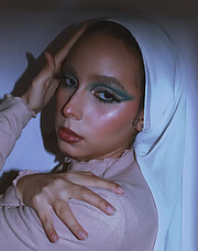 I’m a makeup artist based in Alexandria, specializing in soft glam, evening makeup, and photoshoots. I focus on enhancing natural beauty and