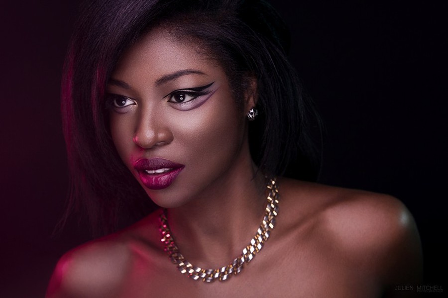 Kimberly Divad model. Photoshoot of model Kimberly Divad demonstrating Face Modeling.Face Modeling Photo #103905