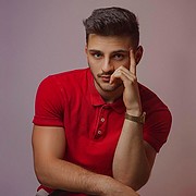 Kostantinos is a young model from ioannina that can easily can give you results couse of his powerful personality and his experience on phot