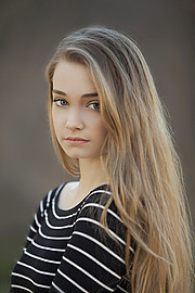 Kristen Devine model & actress. Photoshoot of model Kristen Devine demonstrating Face Modeling.Face Modeling Photo #126320
