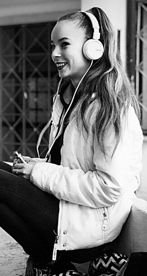 Kristina Silenko model (Κριστίνα Σιλένκο μοντέλο). Photoshoot of model Kristina Silenko demonstrating Commercial Modeling.Commercial Modeling Photo #201497