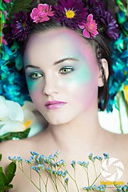 Laura Lucy Mcdonald model. Photoshoot of model Laura Lucy Mcdonald demonstrating Face Modeling.Face Modeling Photo #91221