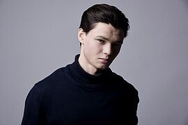 Laurentiu Muschei model. Photoshoot of model Laurentiu Muschei demonstrating Face Modeling.Face Modeling Photo #248210
