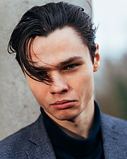 Laurentiu Muschei model. Photoshoot of model Laurentiu Muschei demonstrating Face Modeling.Face Modeling Photo #249127