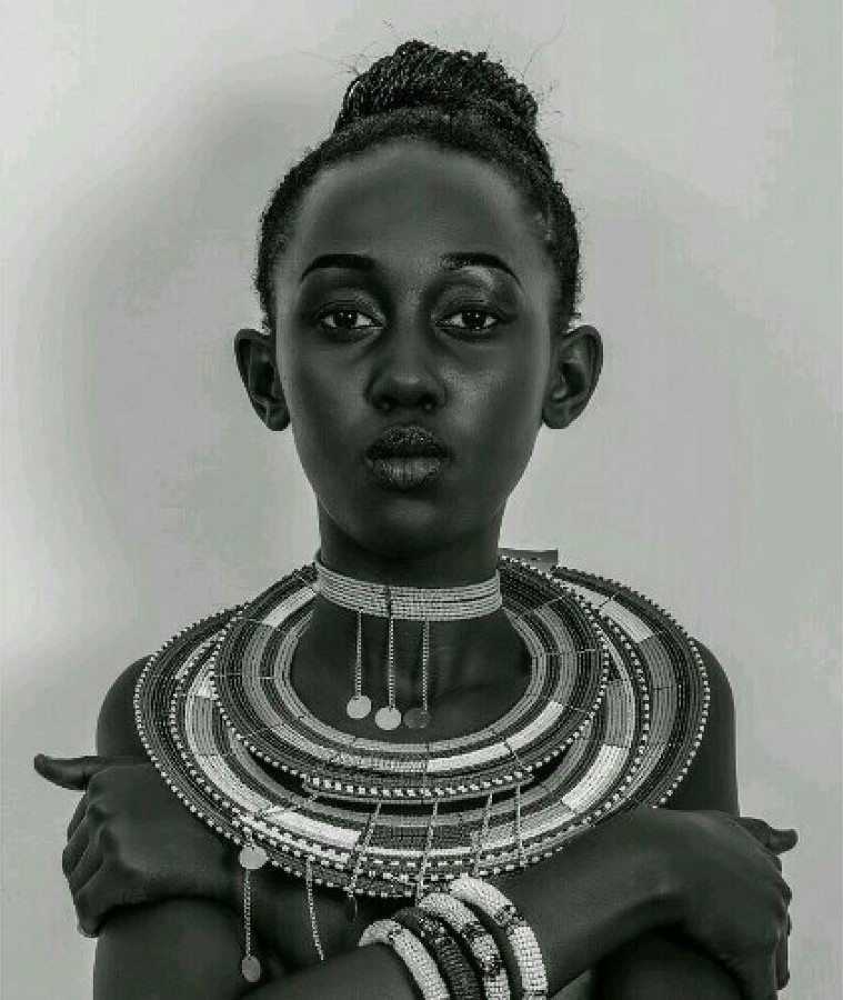 Lilian Mmbando model. Photoshoot of model Lilian Mmbando demonstrating Face Modeling.Face Modeling Photo #186701