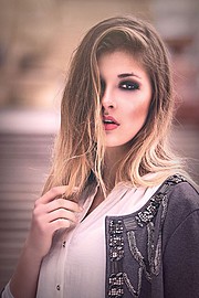 Lina Roth model (modell). Photoshoot of model Lina Roth demonstrating Face Modeling.Face Modeling Photo #91614