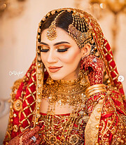 Madiha Khan Mua, a talented makeup artist and hair stylist originally from Pakistan and currently based in the United Kingdom, has carved a 