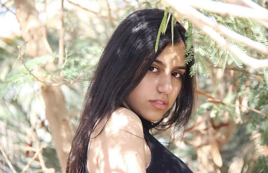 Malak El Aasar model. Photoshoot of model Malak El Aasar demonstrating Face Modeling.Face Modeling Photo #224350