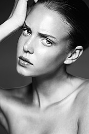 Malgosia Guzowska model (modelka). Photoshoot of model Malgosia Guzowska demonstrating Face Modeling.Face Modeling Photo #105047