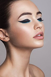 Marco Rothenburger is a german beauty and fashion photographer based in Hamburg germany. Marco however has the wonderful ability to tell a s