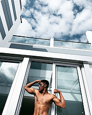 Marcus Obomanu model. Modeling work by model Marcus Obomanu. Photo #208644