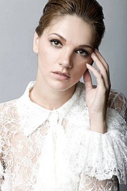 Maria Iuliana Somu model (μοντέλο). Photoshoot of model Maria Iuliana Somu demonstrating Face Modeling.Face Modeling Photo #145122