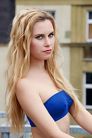 Martina Novotna model (modelka). Photoshoot of model Martina Novotna demonstrating Face Modeling.Face Modeling Photo #205769