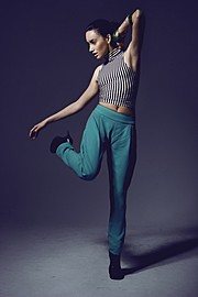 Michelle Bobe model. Michelle Bobe demonstrating Fashion Modeling, in a photoshoot by Ali Hussain.Photographer Ali HussainFashion Modeling Photo #114359