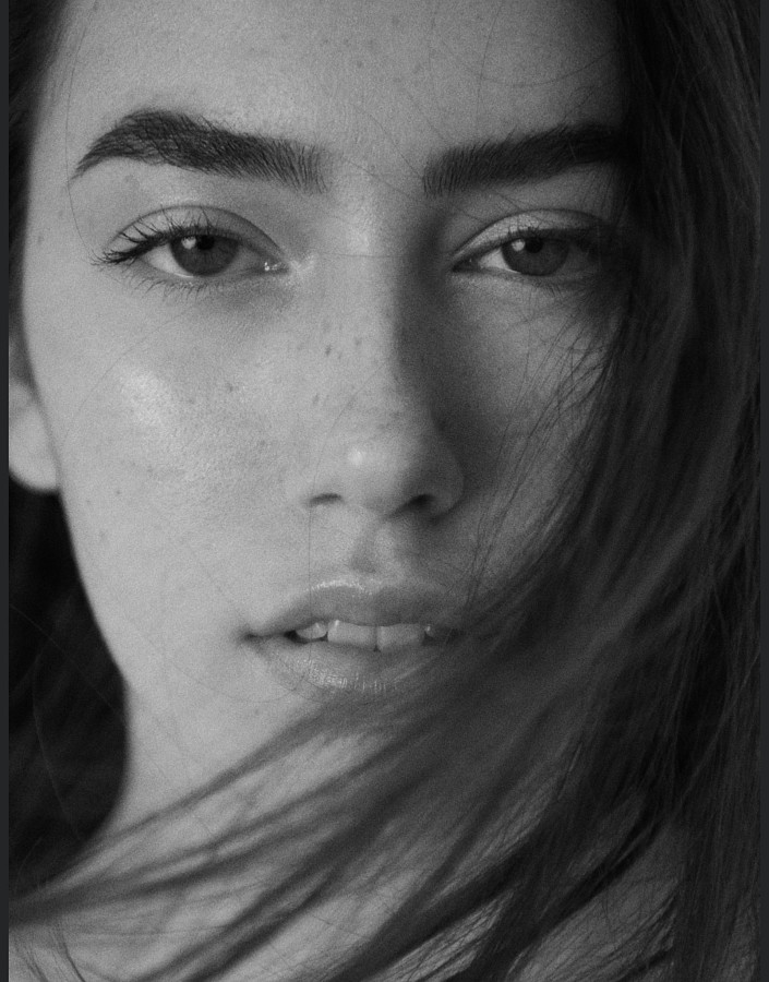 Mihaela Todorova model (Μιχαέλα Τοντορόβα μοντέλο). Photoshoot of model Mihaela Todorova demonstrating Face Modeling.Face Modeling Photo #230064