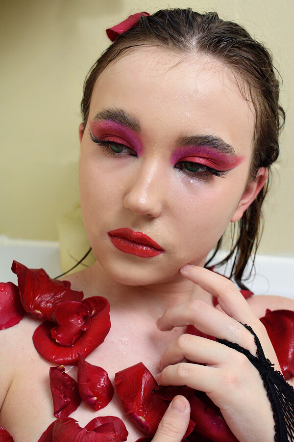 Mikaella Bratu pro makeup artist. makeup by makeup artist Mikaella Bratu. Photo #236974