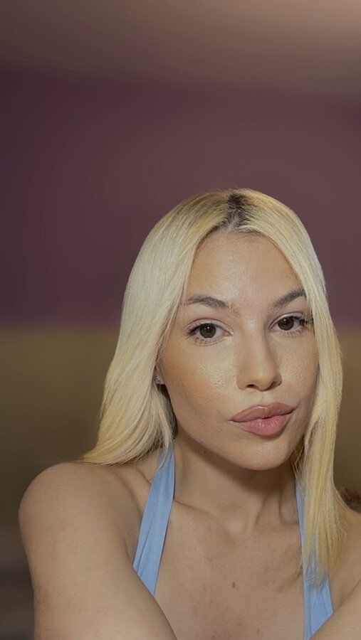 Mimoza Dylgjeri model (Μιμοζα Δυλγιερη μοντέλο). Photoshoot of model Mimoza Dylgjeri demonstrating Face Modeling.Face Modeling Photo #246397