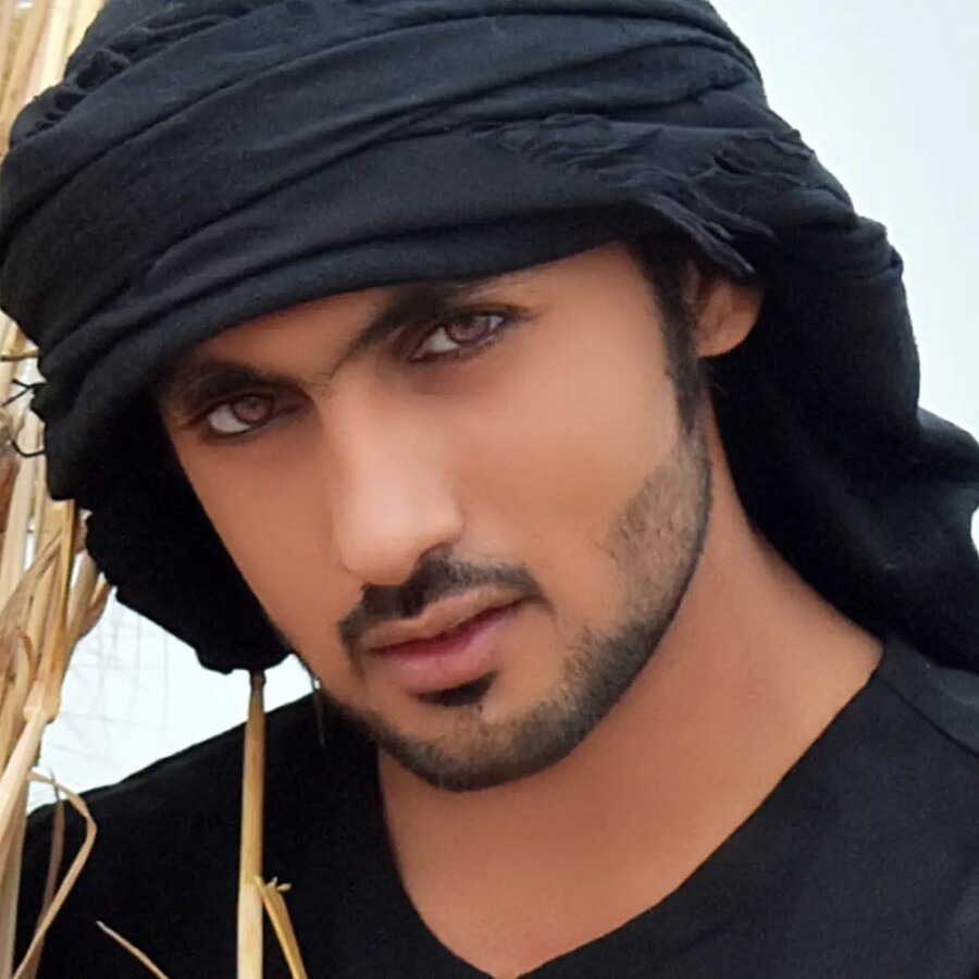 Muhammad Waseem model. Photoshoot of model Muhammad Waseem demonstrating Face Modeling.Face Modeling Photo #237760