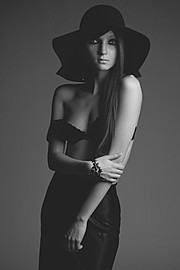 Natalia Gautier model (модель). Photoshoot of model Natalia Gautier demonstrating Fashion Modeling.Fashion Modeling Photo #70655