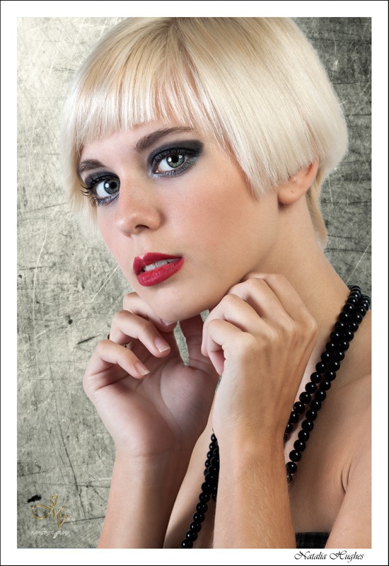 Natalia Hughes model. Photoshoot of model Natalia Hughes demonstrating Face Modeling.Face Modeling Photo #115354
