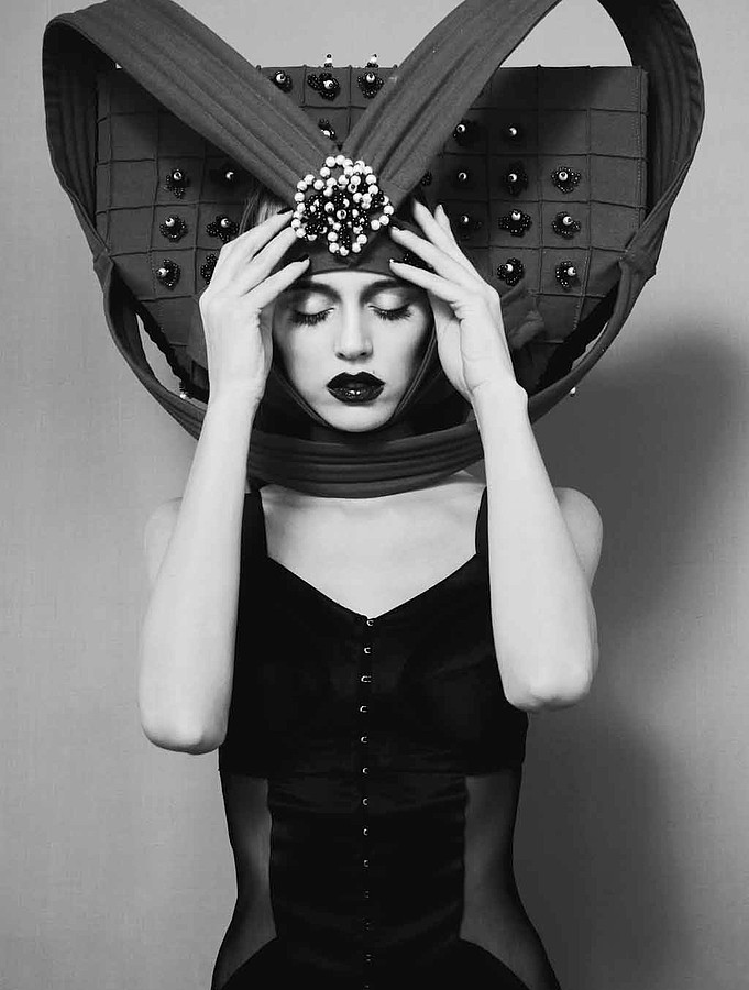 Natalia Kiselev makeup artist (machior). Work by makeup artist Natalia Kiselev demonstrating Fashion Makeup.Fashion Makeup Photo #70170