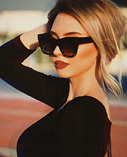 Natalia Stamuli model (Ναταλία Σταμούλη μοντέλο). Photoshoot of model Natalia Stamuli demonstrating Face Modeling.Face Modeling Photo #243633