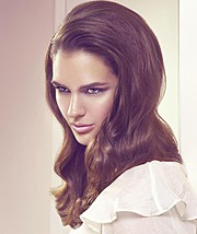 Nicole Domecus model. Photoshoot of model Nicole Domecus demonstrating Face Modeling.Face Modeling Photo #126377