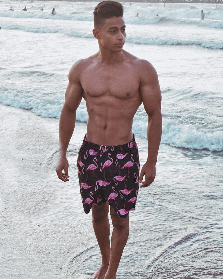 Omar Khaled Hussein model. Photoshoot of model Omar Khaled Hussein demonstrating Body Modeling.Body Modeling Photo #217129