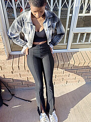 Oneza Daweti model. Photoshoot of model Oneza Daweti demonstrating Fashion Modeling.Fashion Modeling Photo #243442