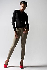 Onyeka Deborah model. Photoshoot of model Onyeka Deborah demonstrating Fashion Modeling.NecklaceFashion Modeling Photo #102664