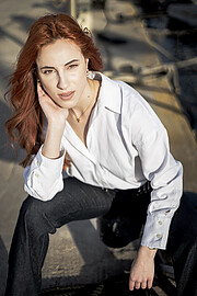 Penny Karathanasi model (μοντέλο). Photoshoot of model Penny Karathanasi demonstrating Fashion Modeling.Fashion Modeling Photo #246364