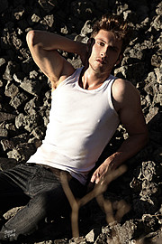 Ramiro Lozano model. Modeling work by model Ramiro Lozano. Photo #77590