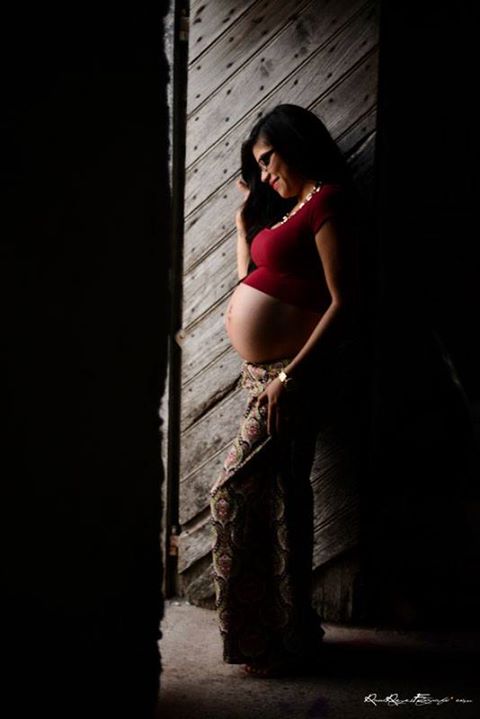 Raul Reyes photographer. Work by photographer Raul Reyes demonstrating Maternity Photography.Maternity Photography Photo #77393