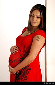 Riz Mehar photographer. Work by photographer Riz Mehar demonstrating Maternity Photography.Maternity Photography Photo #70119